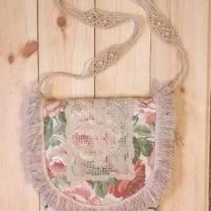 NEW HAND SEWN ARTISAN UPCYCLED REPURPOSED VINTAGE LACE FLORAL EMBROIDERY PURSE